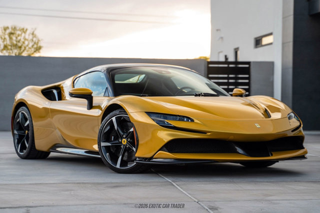 Used 2024 Ferrari SF90 Spider AWD/4WD image 12