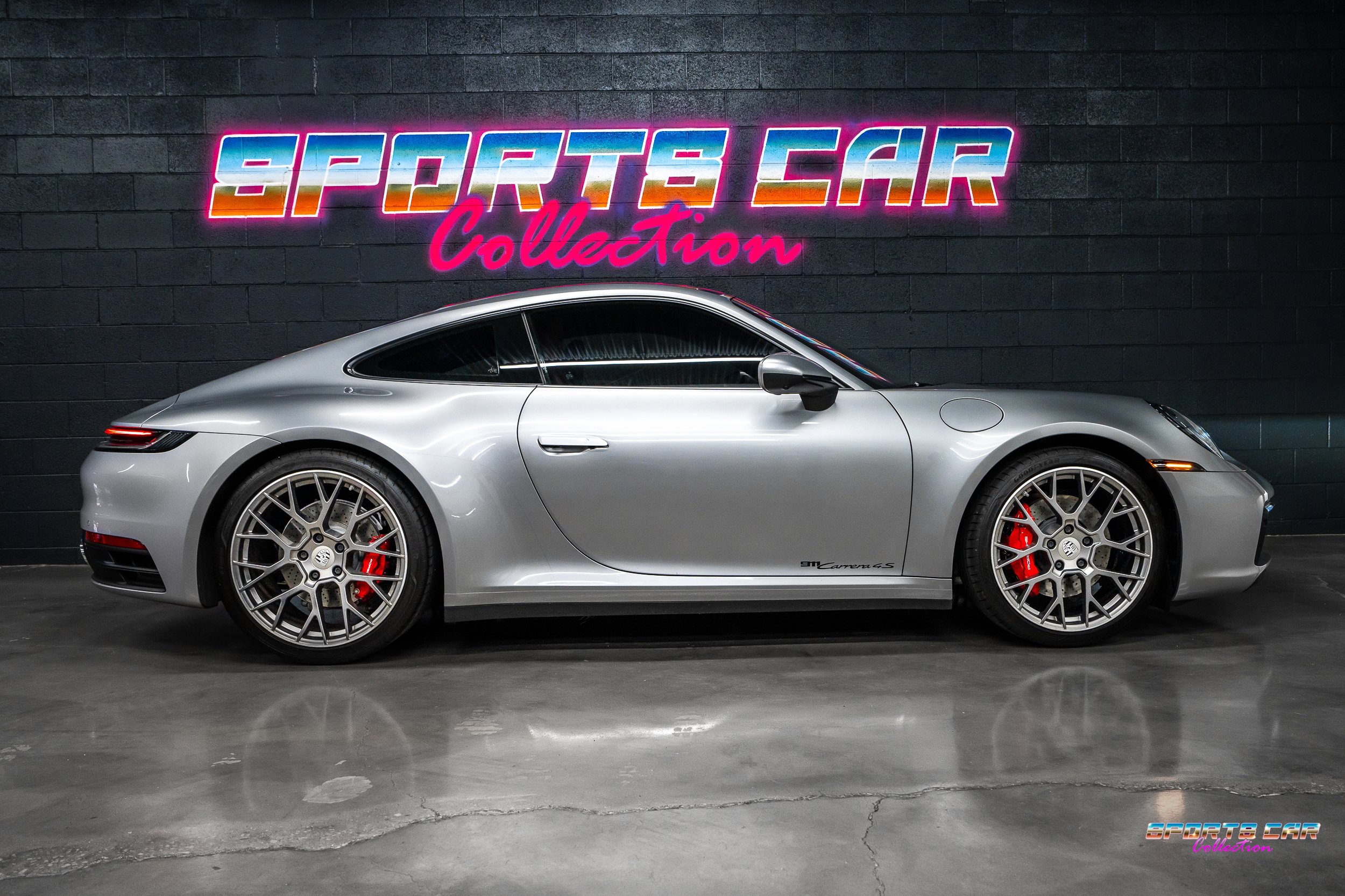 Used 2020 Porsche 911 Carrera 4S w/ Premium Package AWD/4WD image 8