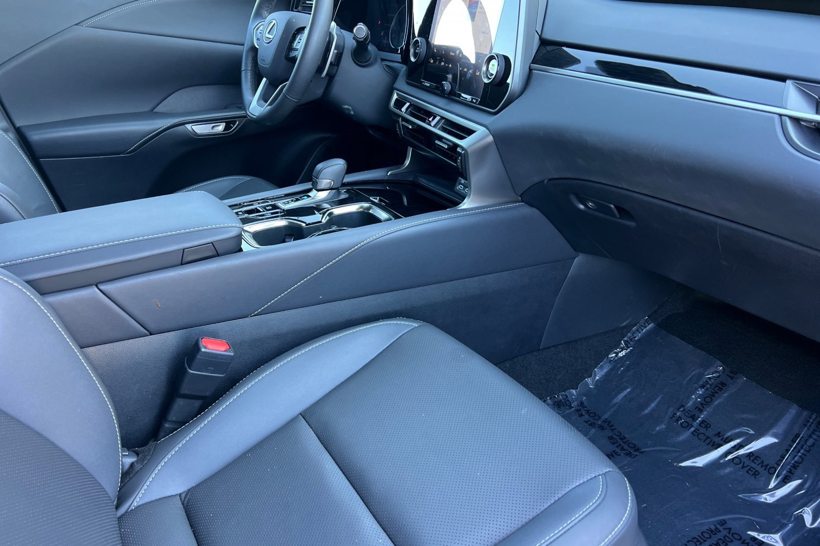 Used 2024 Lexus RX 350 FWD image 19