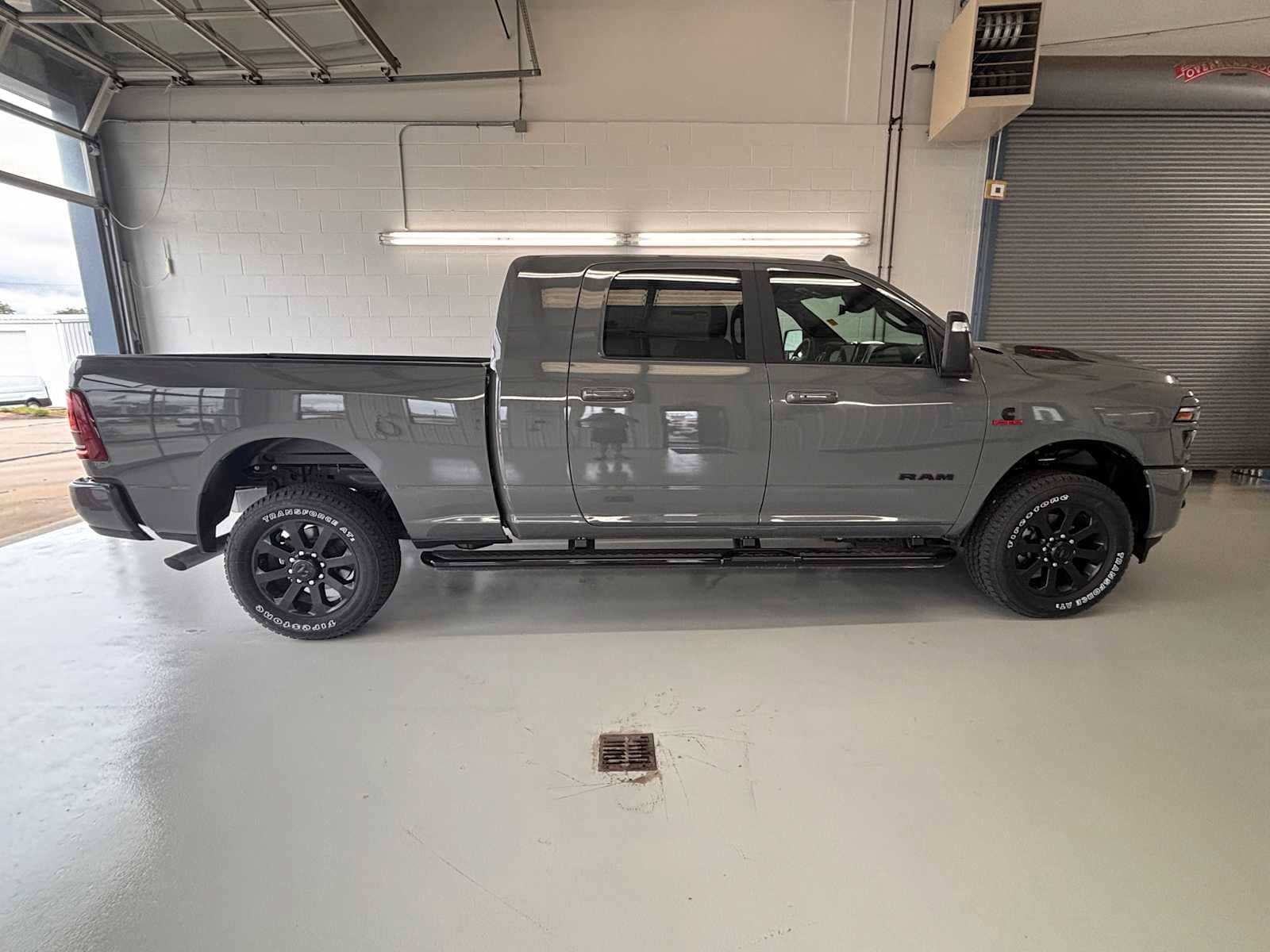 New 2026 RAM 2500 Laramie w/ Night Edition AWD/4WD image 8