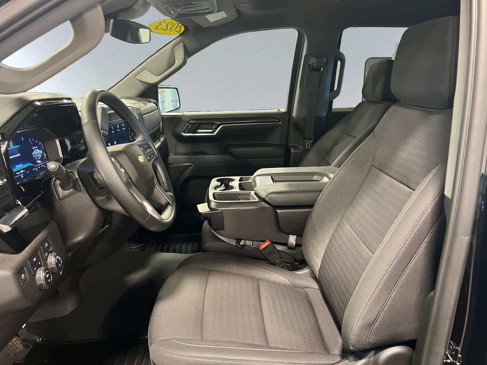 Certified 2023 Chevrolet Silverado 1500 LT AWD/4WD image 11