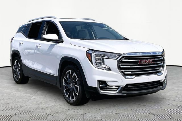 Used 2022 GMC Terrain SLT w/ Infotainment Package II image 1
