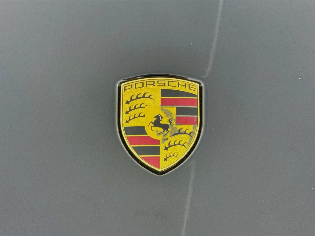 Used 2024 Porsche Cayenne AWD/4WD image 27