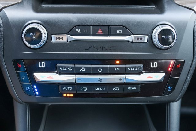 Used 2020 Ford Explorer Limited w/ Class III Trailer Tow Package image 29