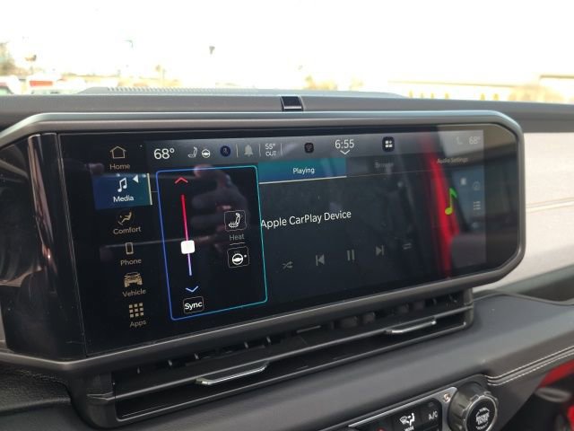 Used 2025 Jeep Wrangler Unlimited Sahara w/ Safety Group image 27