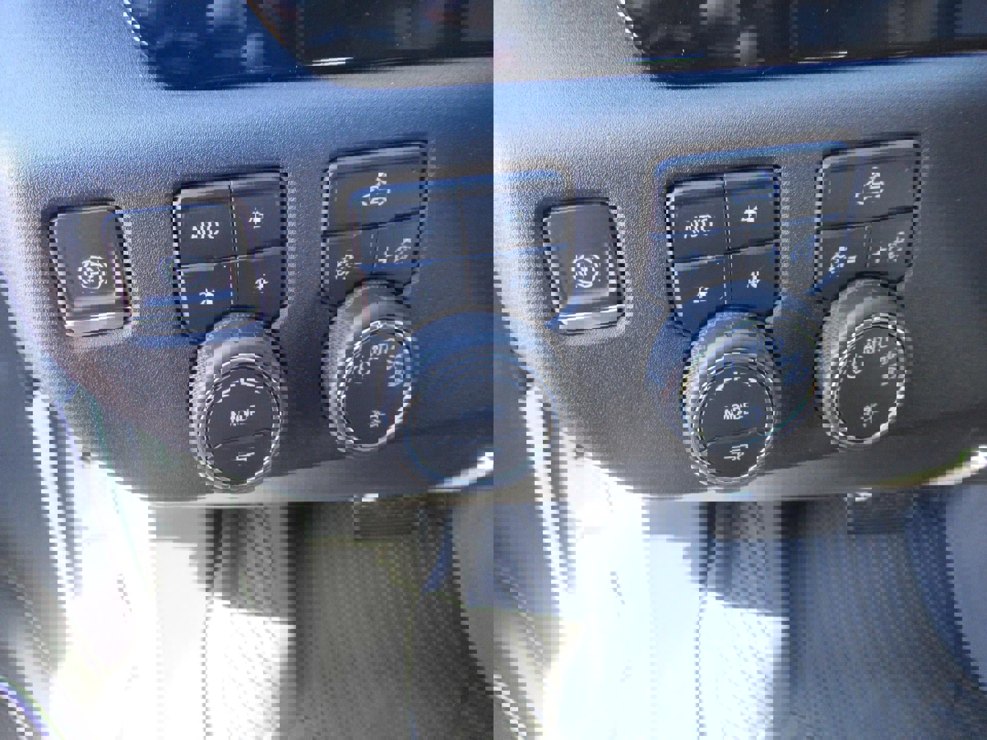 Certified 2023 Chevrolet Silverado 1500 LT image 11