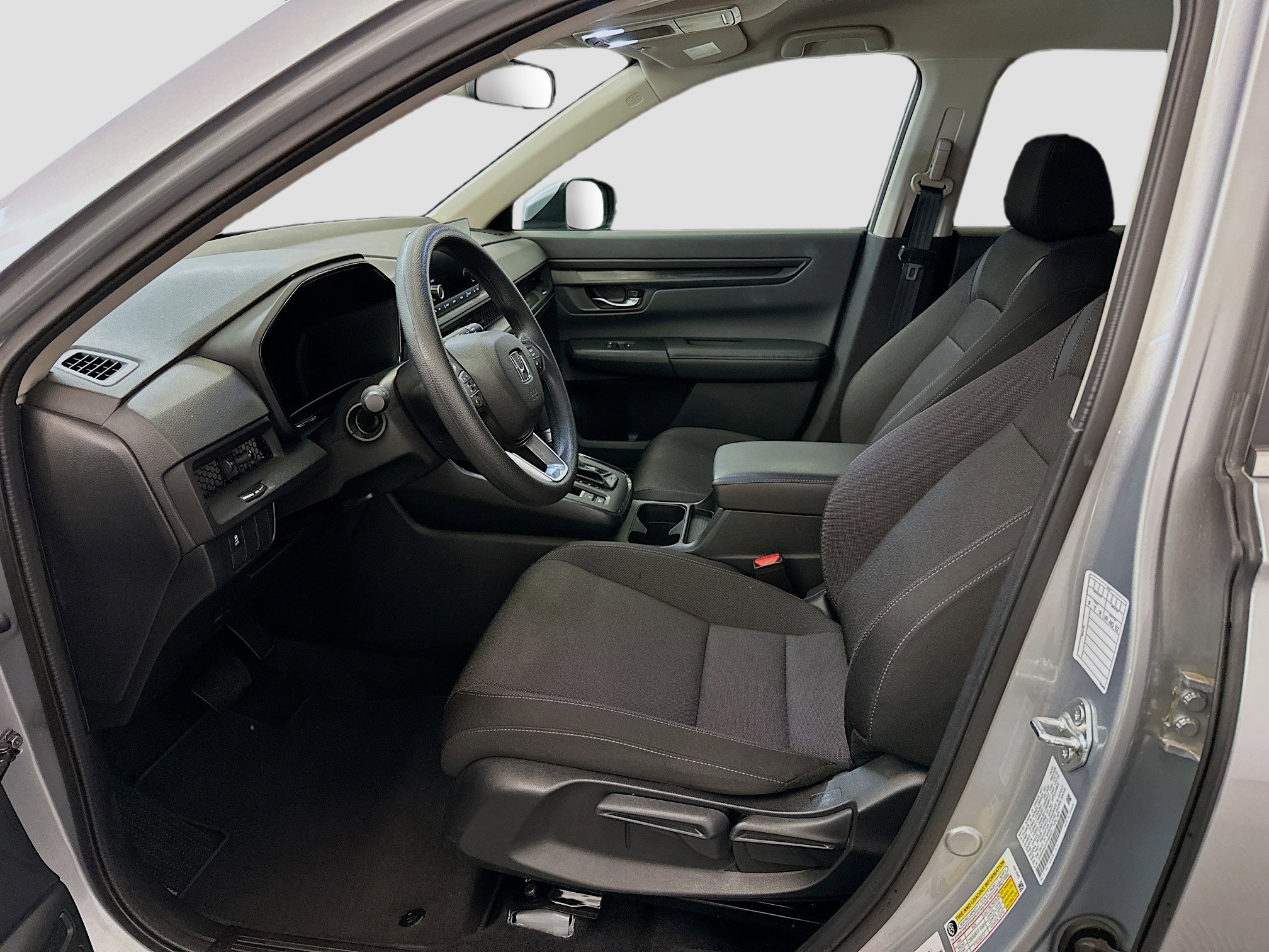 Used 2025 Honda CR-V LX image 13