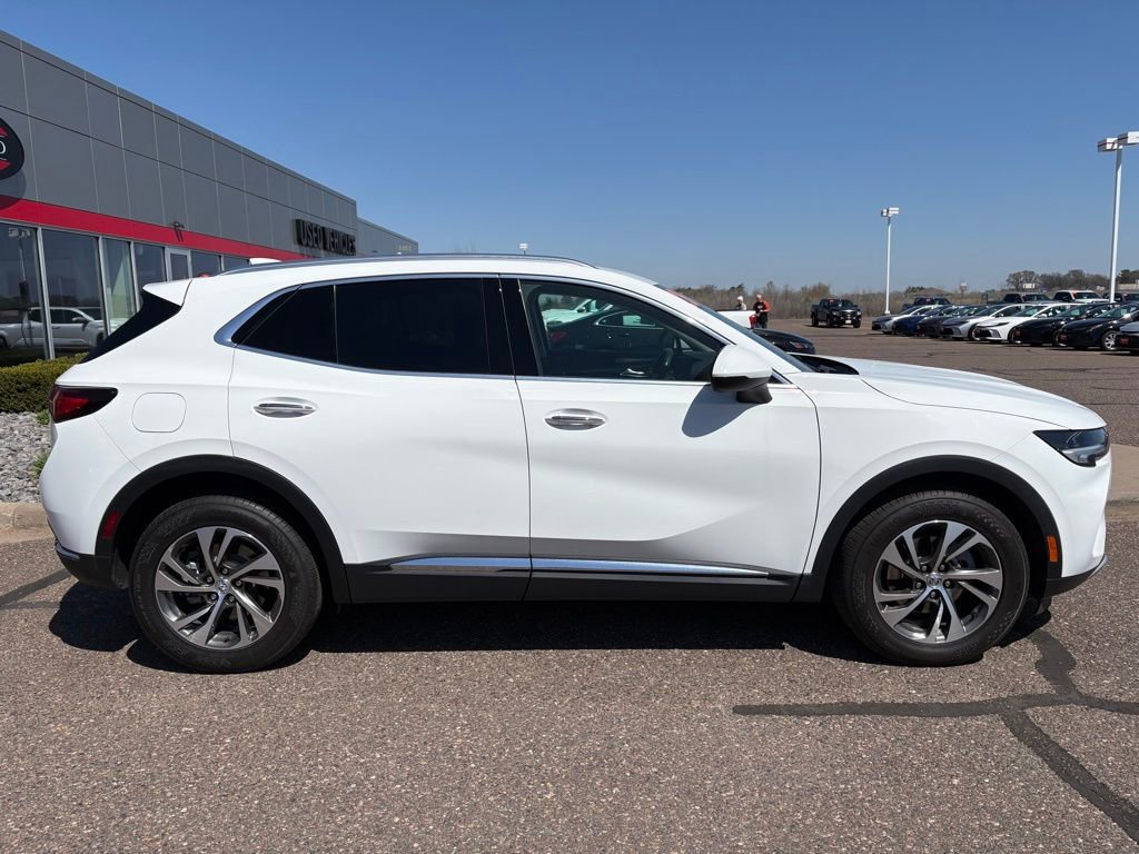 Used 2023 Buick Envision Essence AWD/4WD image 2
