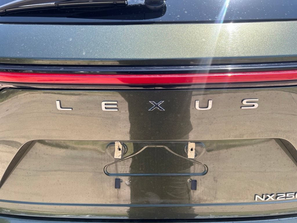 Used 2022 Lexus NX 250 FWD image 11