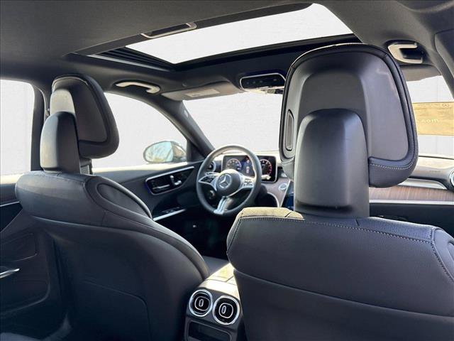 New 2025 Mercedes-Benz C 300 Sedan image 19