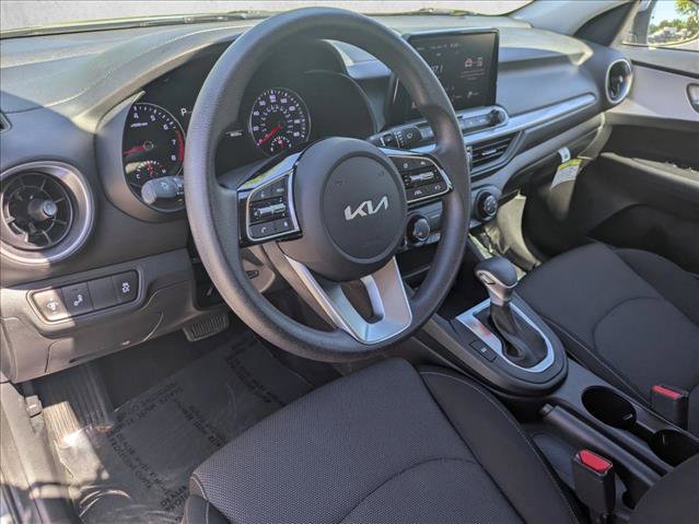 Used 2024 Kia Forte LXS w/ LXS Technology Package FWD image 10
