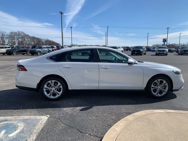 Used 2023 Honda Accord LX image 4