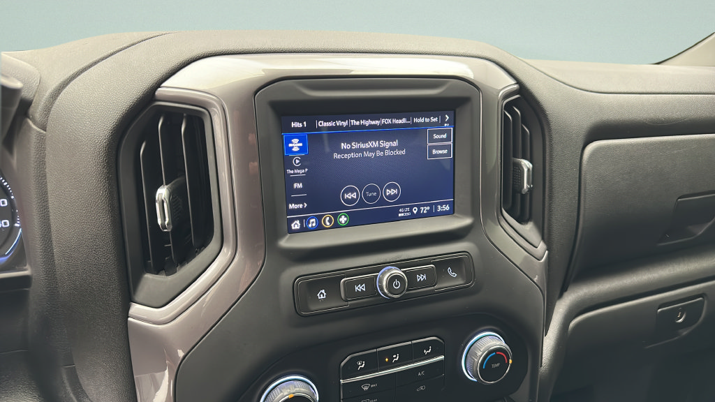 Used 2023 Chevrolet Silverado 1500 Custom AWD/4WD image 17