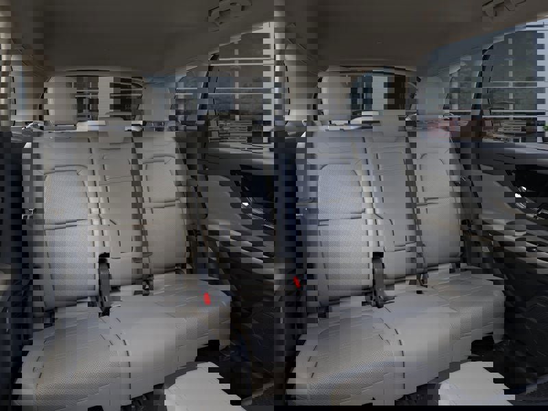 New 2026 Lincoln Corsair Reserve image 11