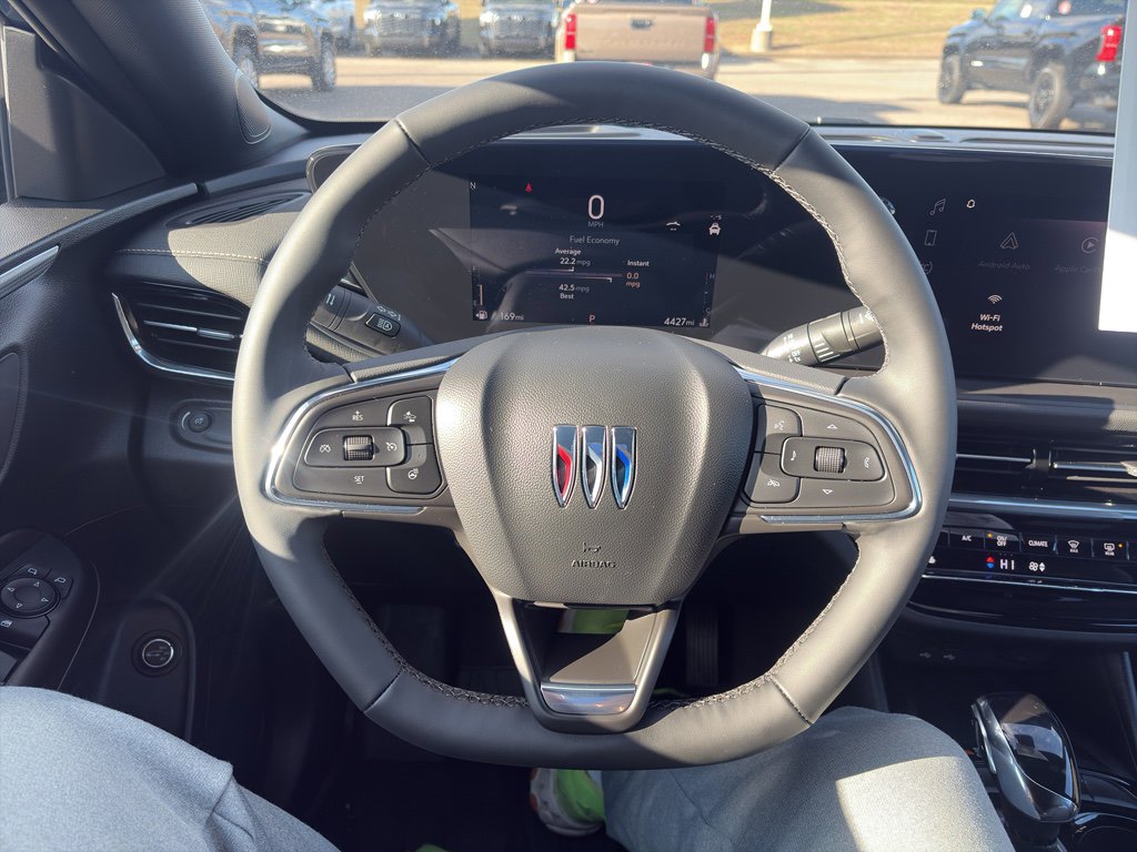 Used 2025 Buick Envista Avenir image 18