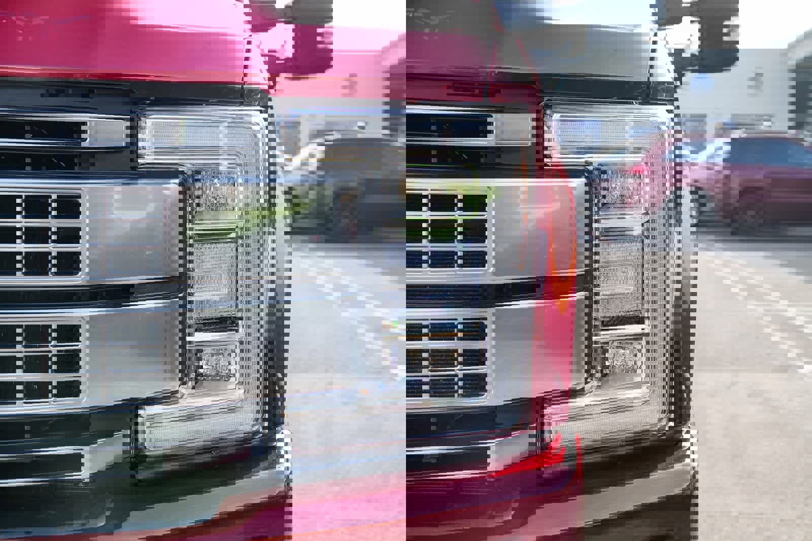 Used 2019 Ford F350 Platinum w/ Platinum Ultimate Package image 8