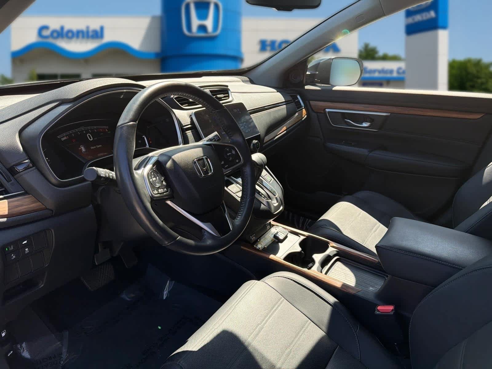 Used 2022 Honda CR-V Touring image 12