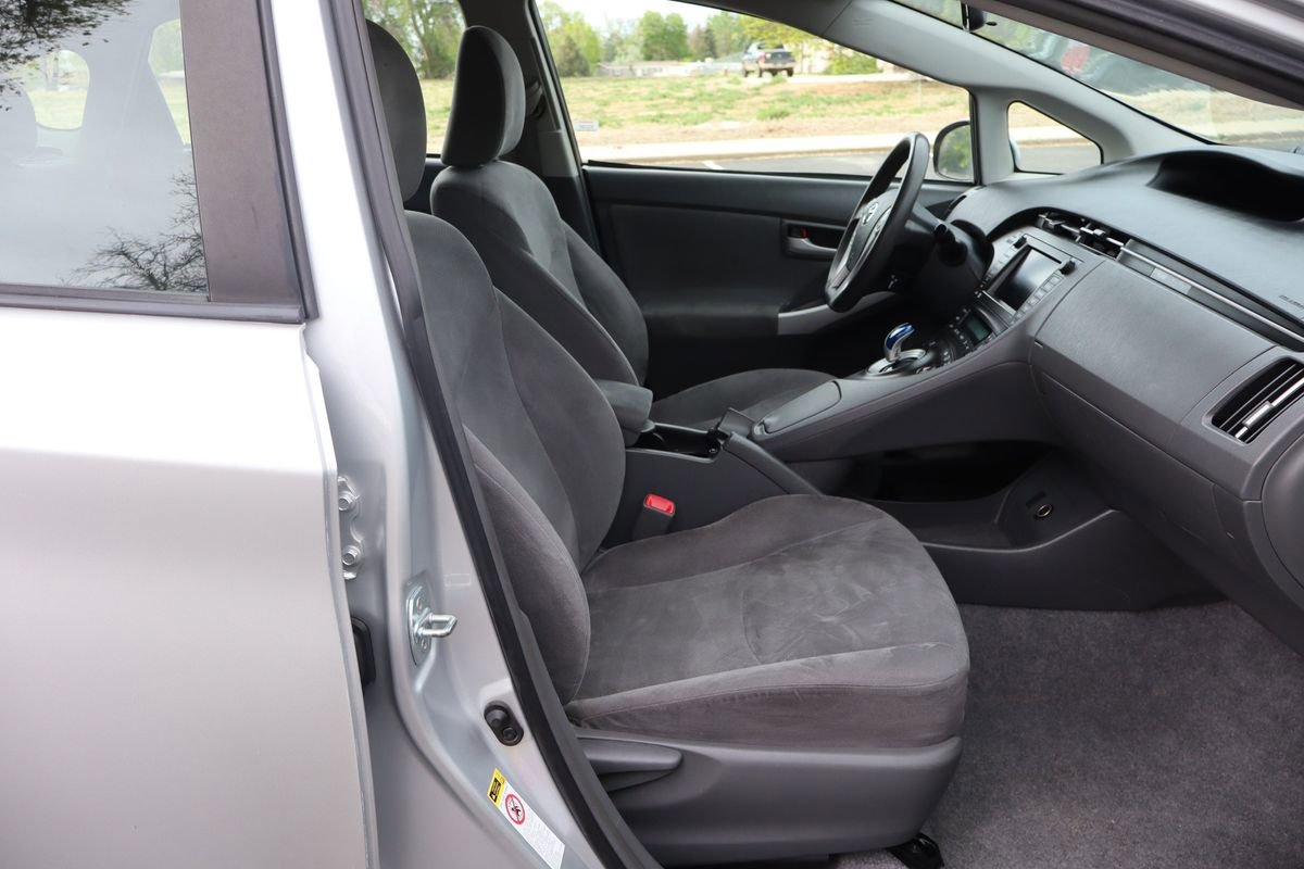 Used 2010 Toyota Prius Three FWD image 22