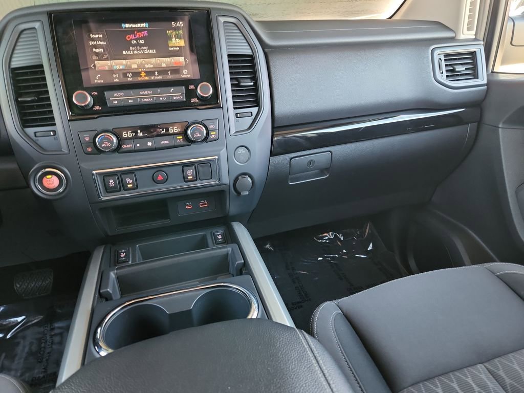 Certified 2024 Nissan Titan SV w/ SV Convenience Package image 16