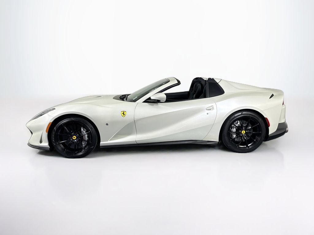Used 2021 Ferrari 812 GTS RWD image 7