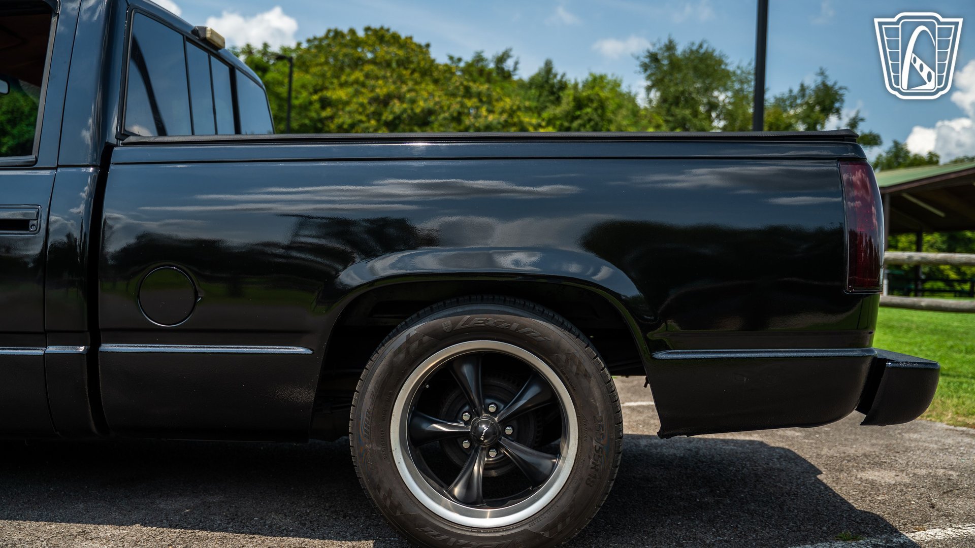 Used 1989 Chevrolet Silverado 1500 2WD Regular Cab image 31
