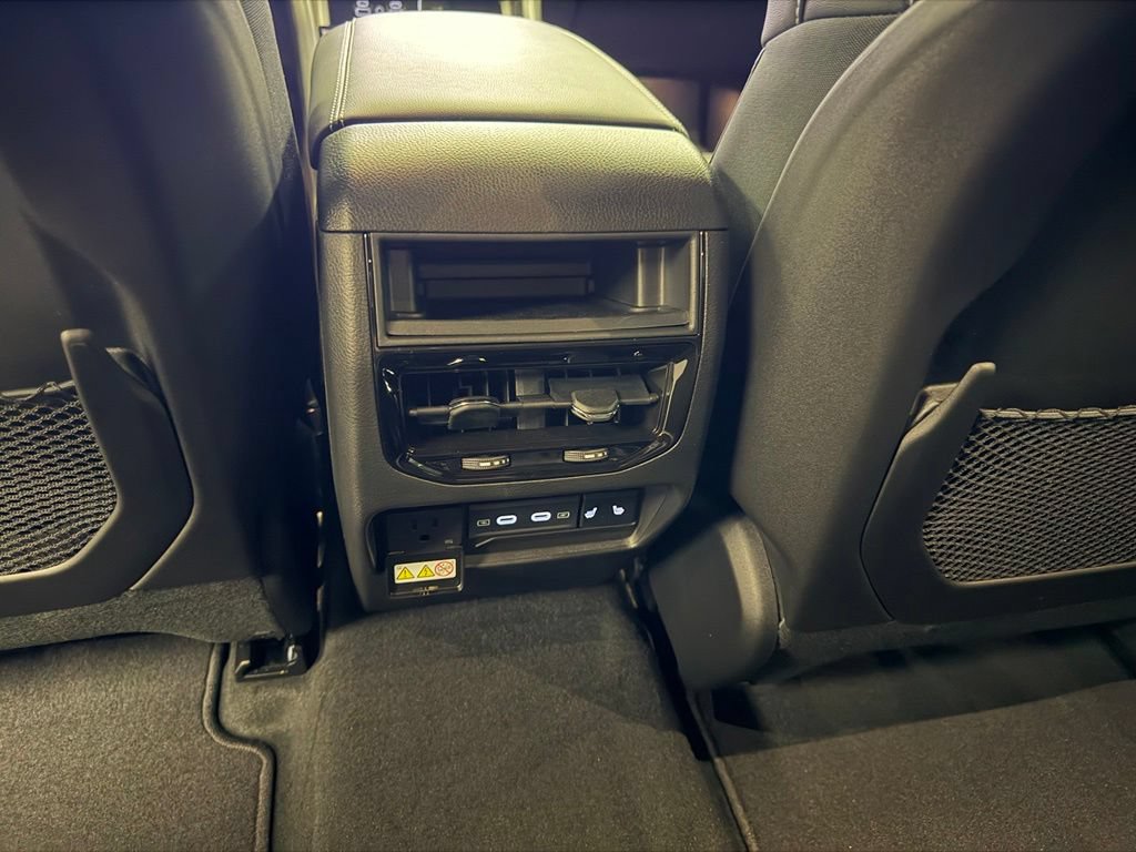 New 2026 Jeep Grand Cherokee Limited AWD/4WD image 36