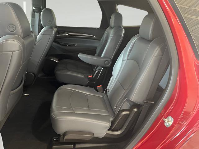 Used 2024 Buick Enclave Premium image 20