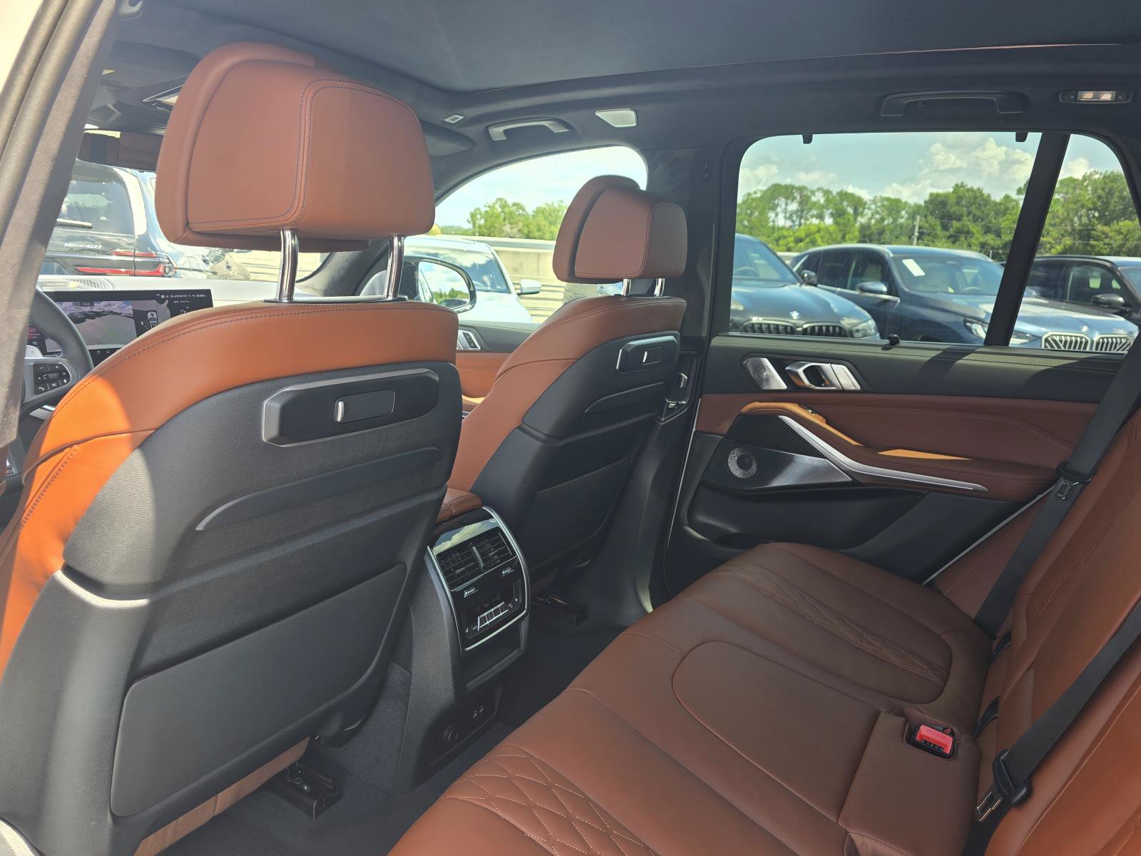 New 2026 BMW X5 M60i AWD/4WD image 11