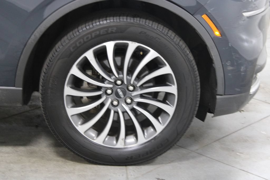Used 2023 Lincoln Aviator Reserve w/ Equipment Group 201A AWD/4WD image 12