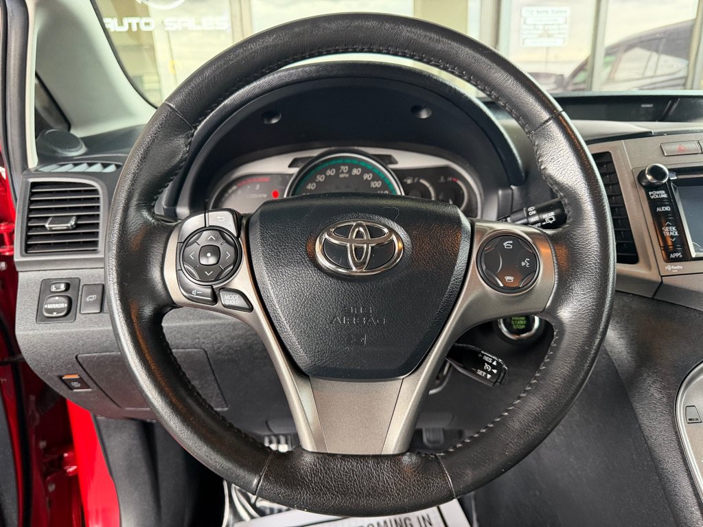 Used 2013 Toyota Venza XLE w/ XLE Premium Pkg FWD image 8
