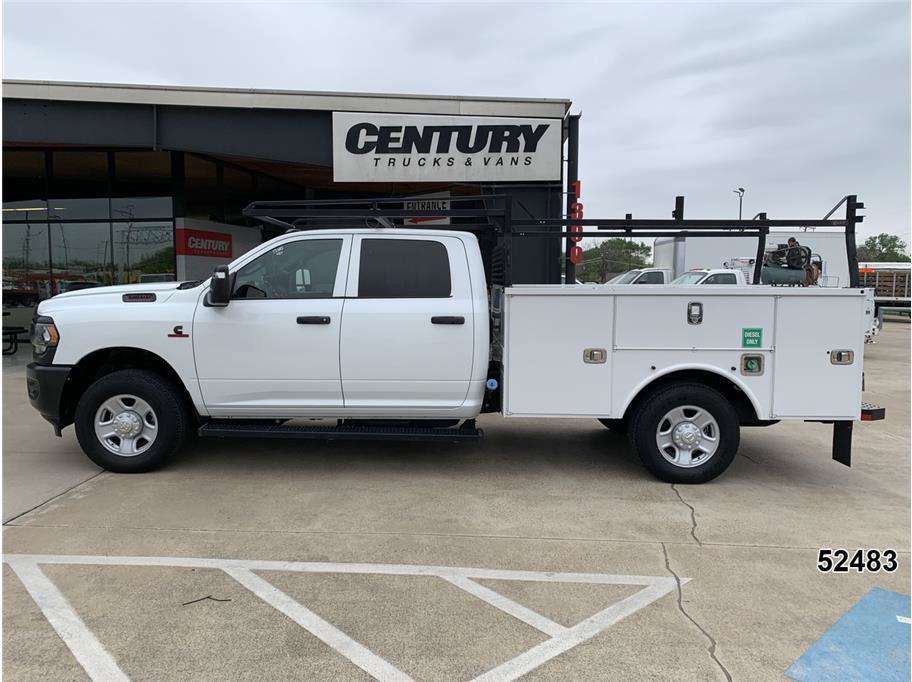 Used 2023 RAM 3500 Tradesman w/ Safety Group AWD/4WD image 4
