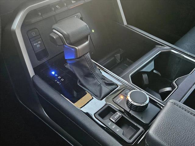Used 2024 Toyota Tundra Limited image 12