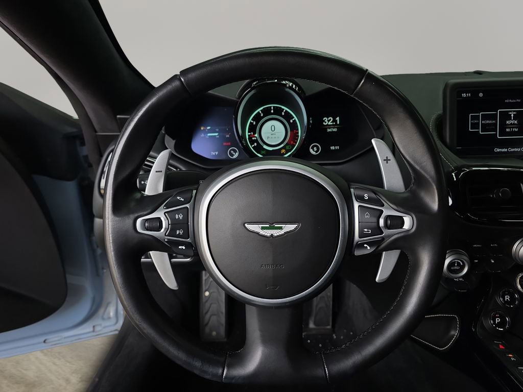 Used 2020 Aston Martin V8 Vantage Coupe image 12