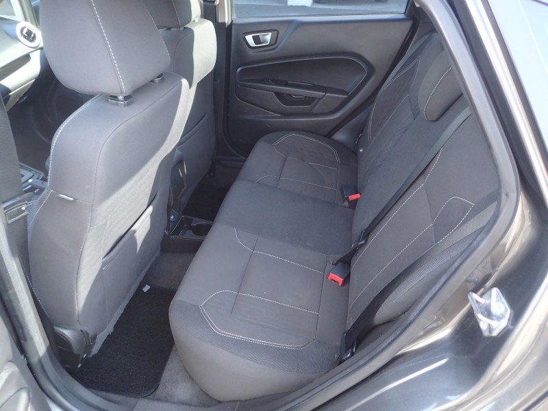 Used 2015 Ford Fiesta SE w/ Equipment Group 201A FWD image 10