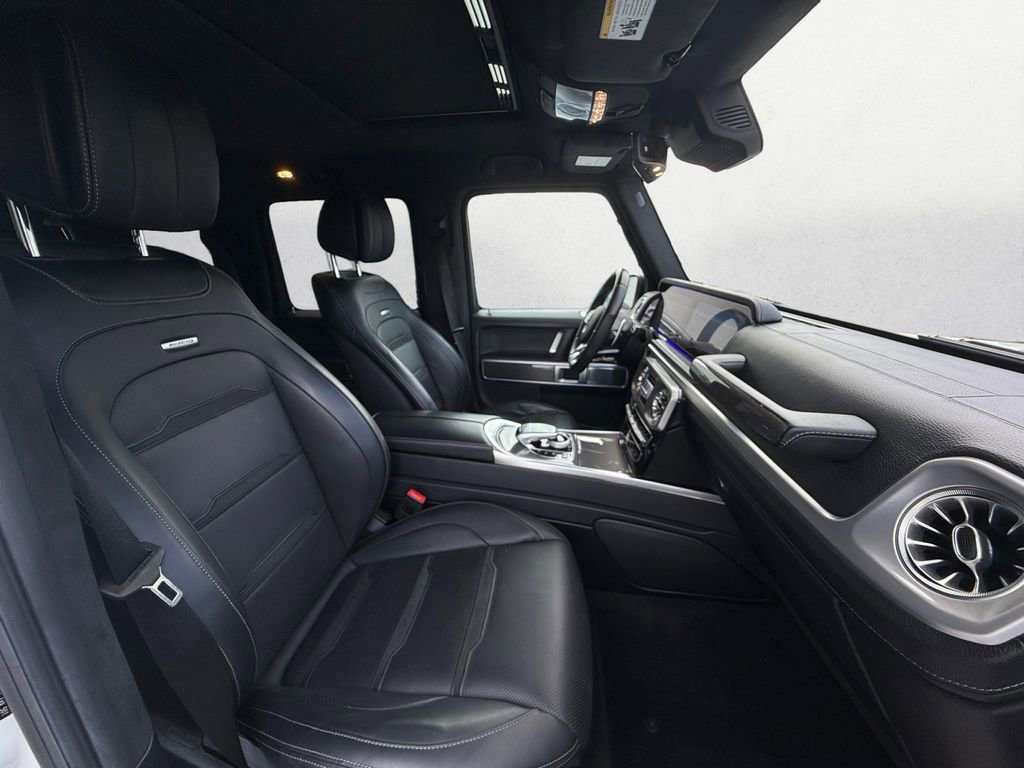 Used 2021 Mercedes-Benz G 63 AMG 4MATIC w/ AMG Night Package image 12