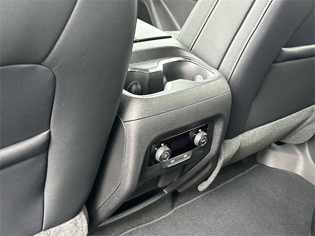 New 2025 Chevrolet Traverse LT w/ Driver Confidence Package image 14