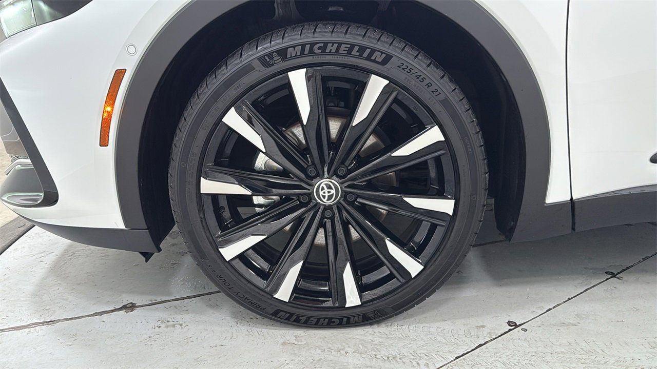 Certified 2026 Toyota Crown Platinum image 24