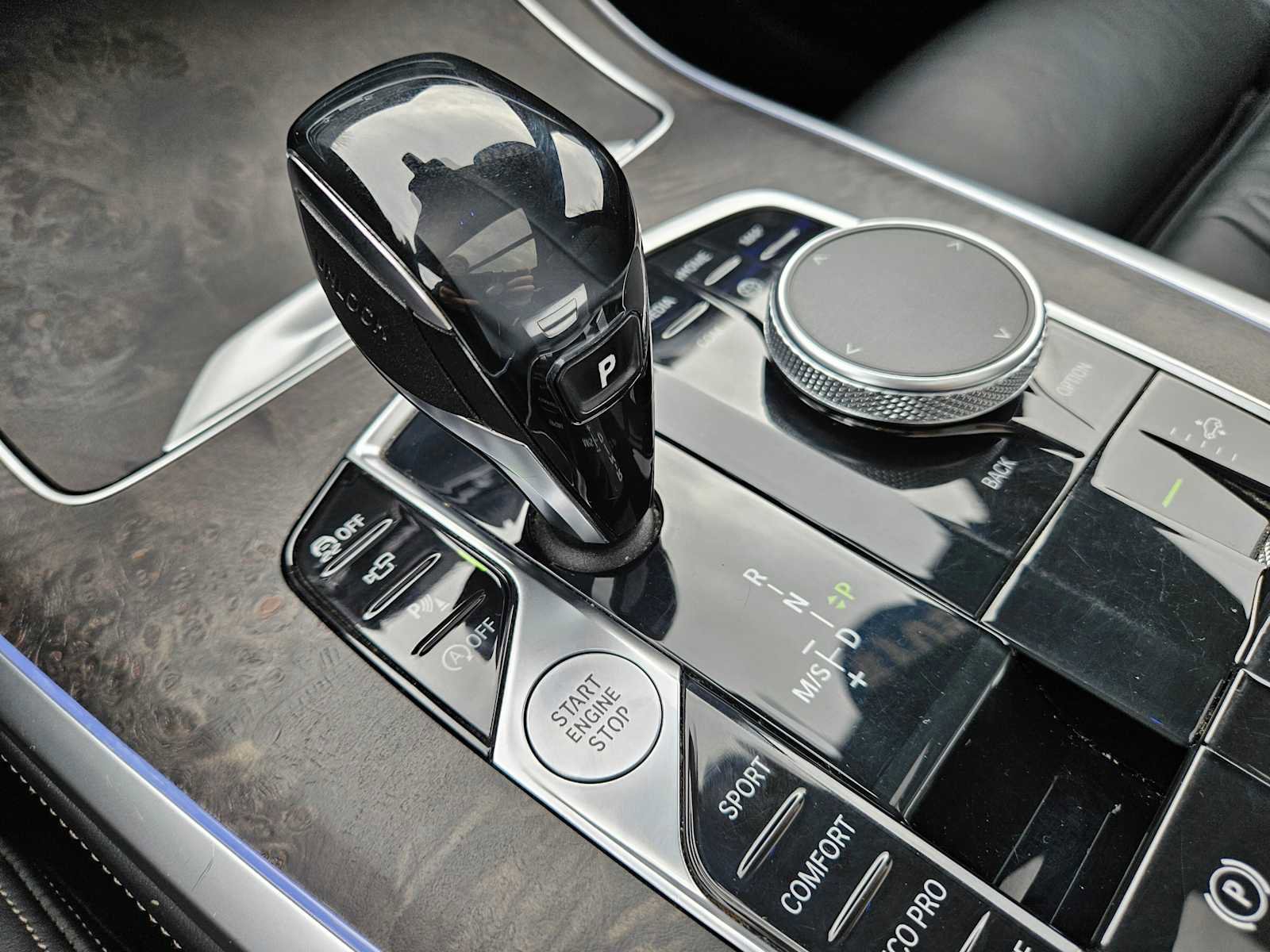 Used 2019 BMW X7 xDrive50i w/ M Sport Package image 31