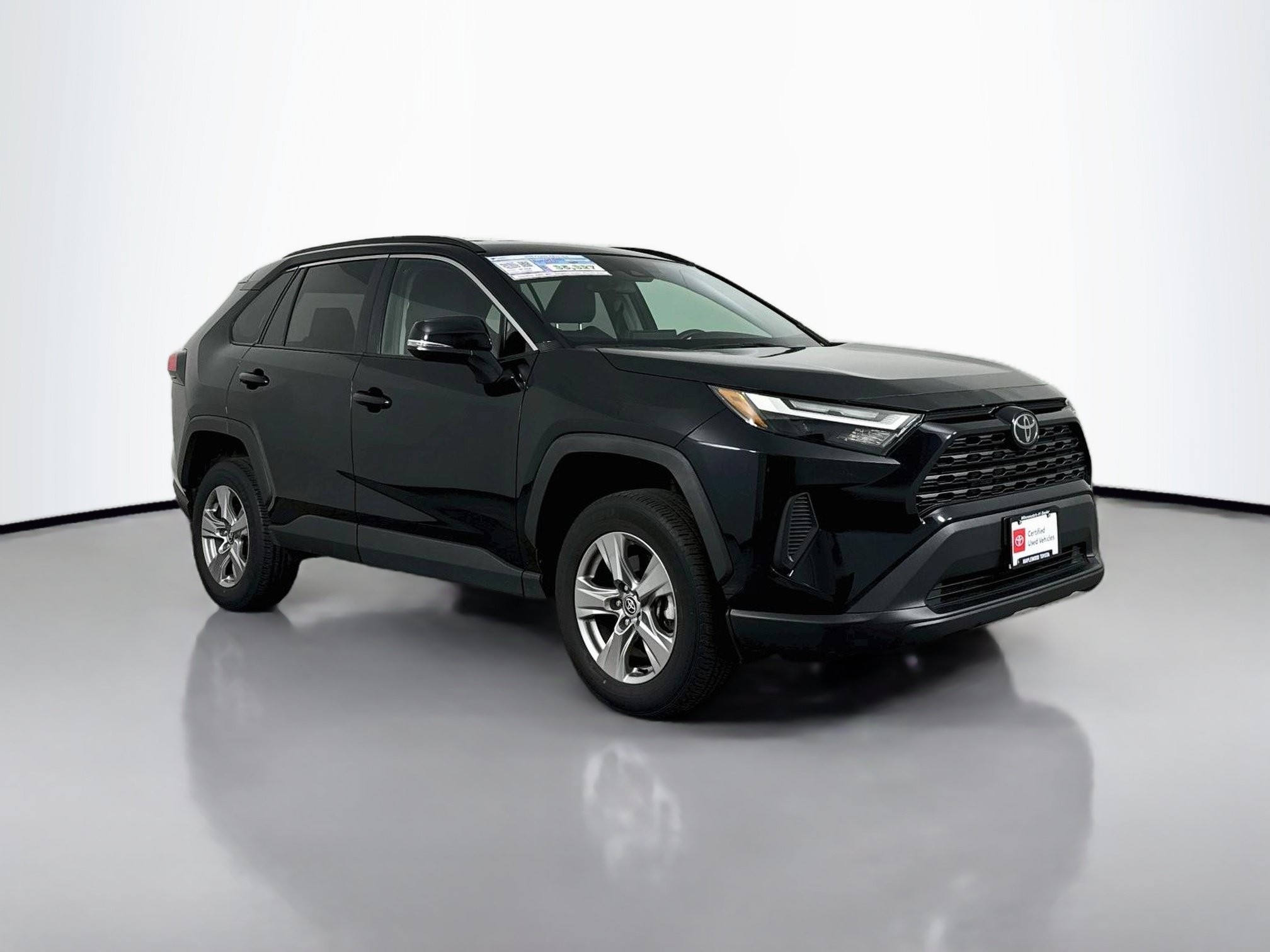 Certified 2025 Toyota RAV4 XLE AWD/4WD video 1