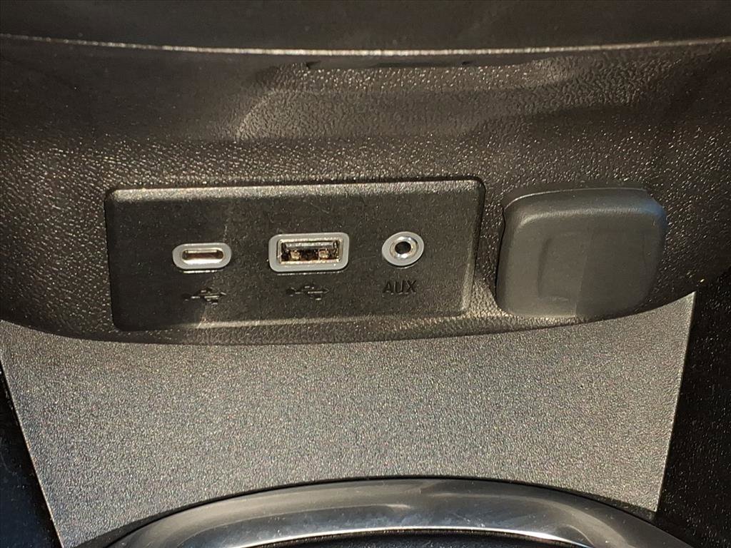 Used 2024 Chevrolet Malibu LT image 12