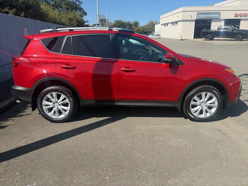 Used 2014 Toyota RAV4 Limited AWD/4WD image 17