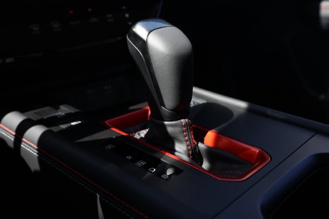 New 2026 Nissan Kicks SR FWD image 31