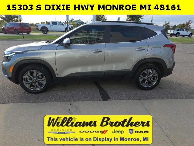 Used 2024 Kia Seltos S image 9