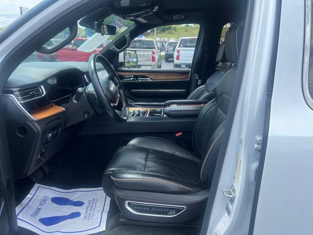 Used 2022 Jeep Grand Wagoneer Series III AWD/4WD image 9