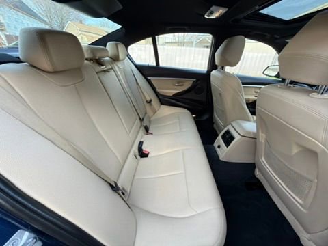 Used 2018 BMW 330i xDrive Sedan image 27