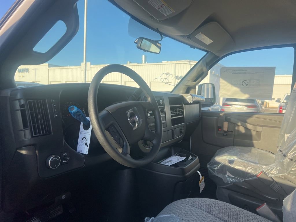 New 2026 GMC Savana 2500 Work Van image 6