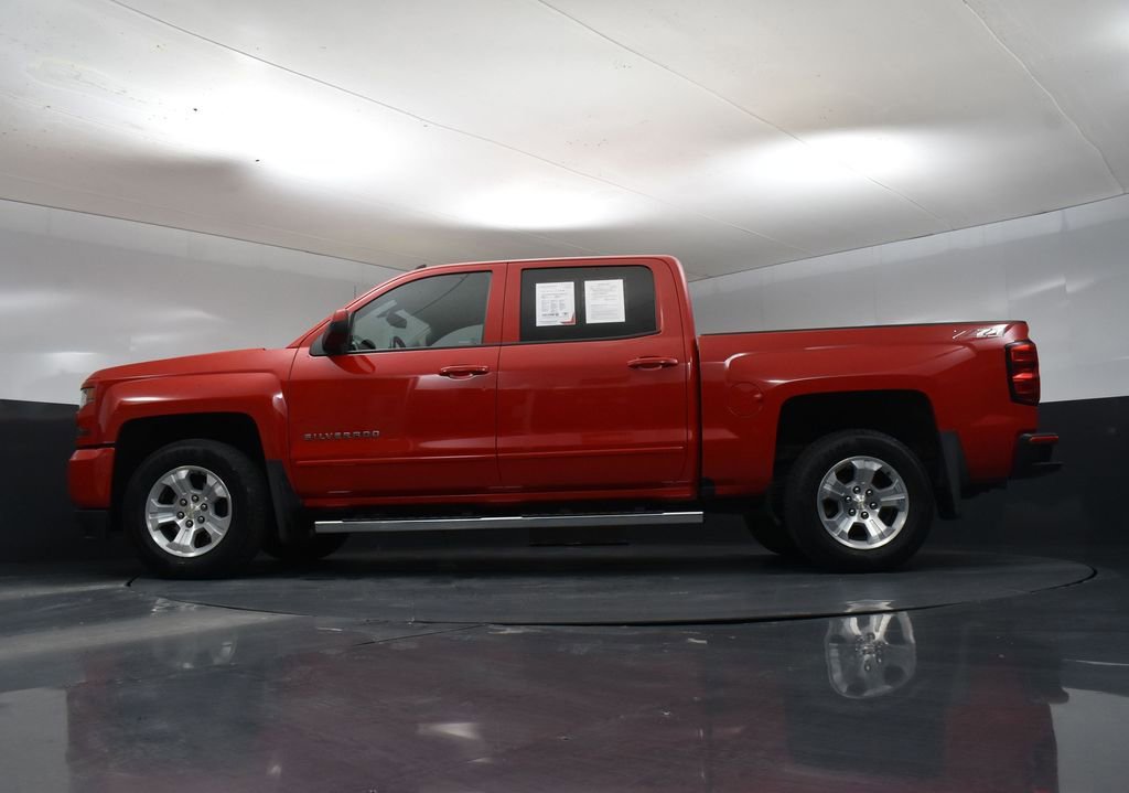 Used 2018 Chevrolet Silverado 1500 LT w/ All Star Edition AWD/4WD image 28