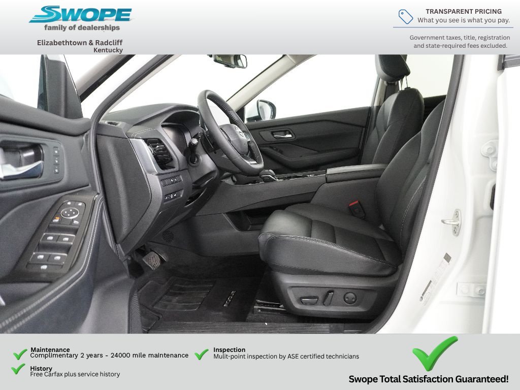 Used 2025 Nissan Rogue SL w/ Tech Package FWD image 13