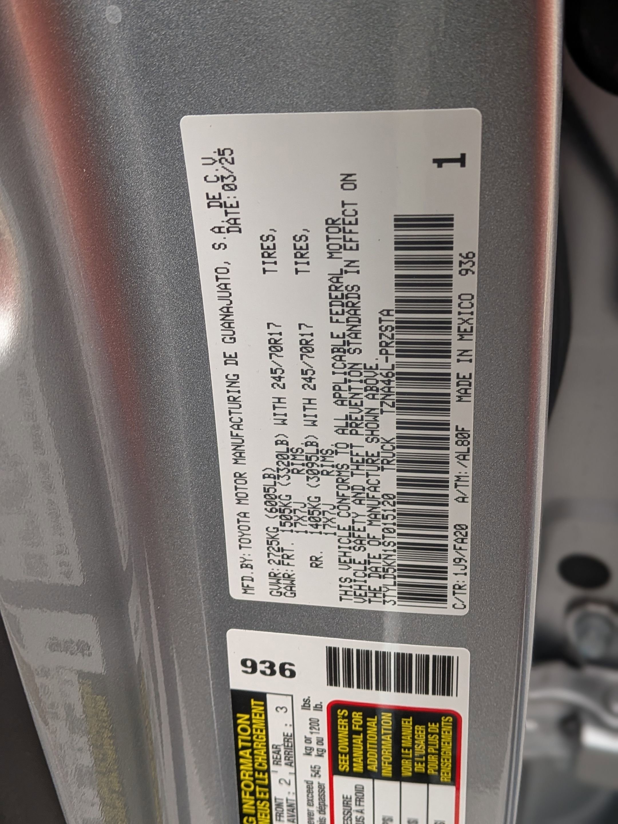 Used 2025 Toyota Tacoma SR image 37