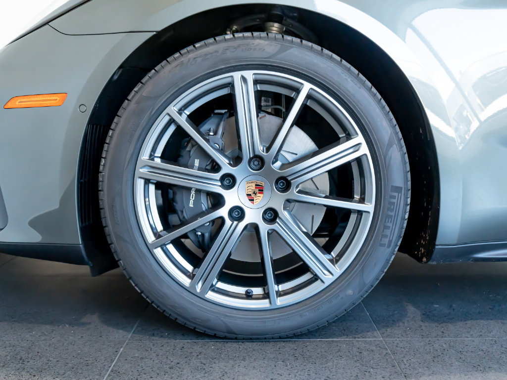 New 2026 Porsche Panamera 4 AWD/4WD image 11